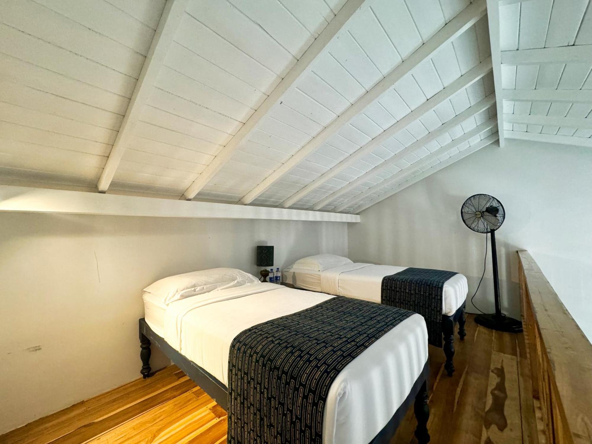 Halcyon Mawella Hotel Tangalle Room photo